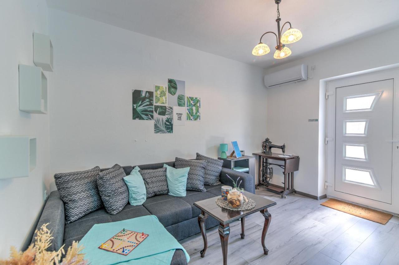 דירות סנג' Apartman More מראה חיצוני תמונה