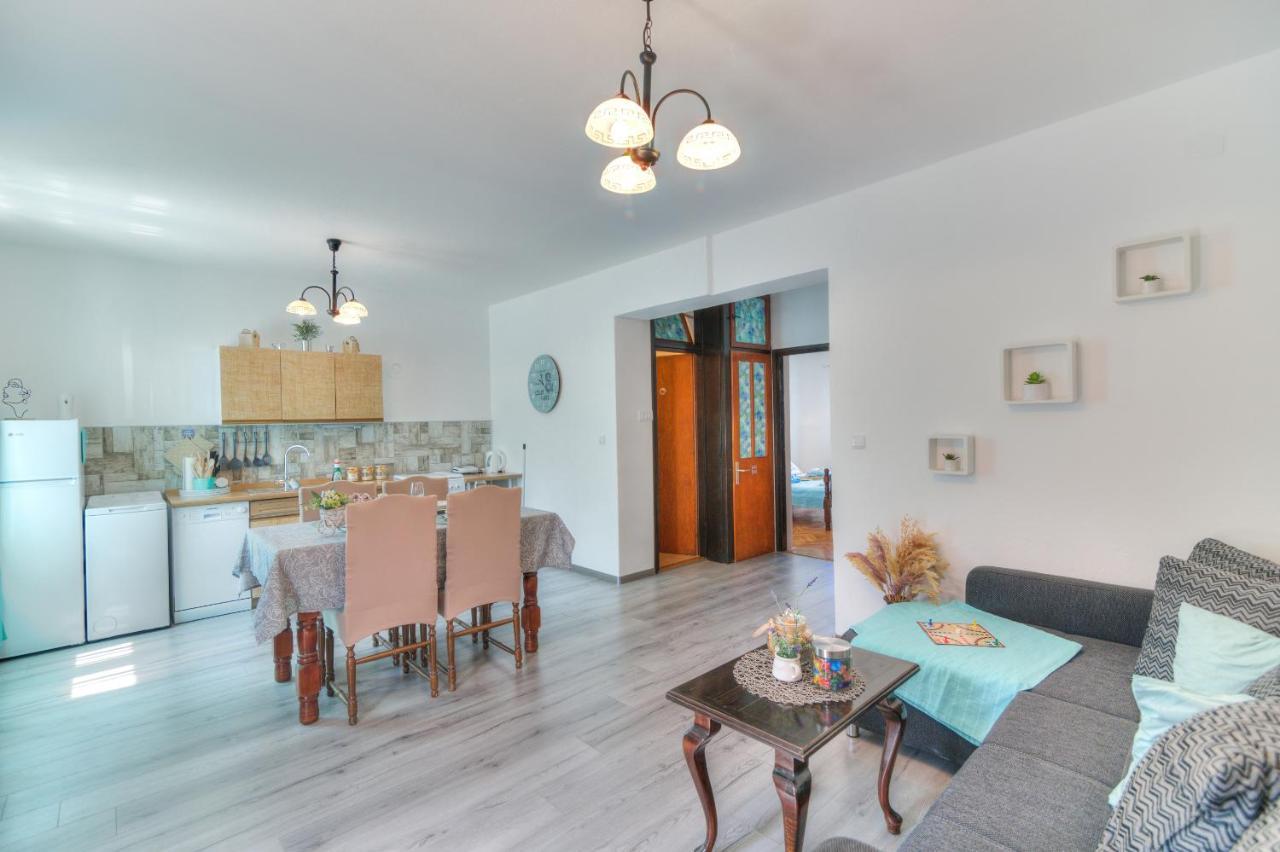 דירות סנג' Apartman More מראה חיצוני תמונה
